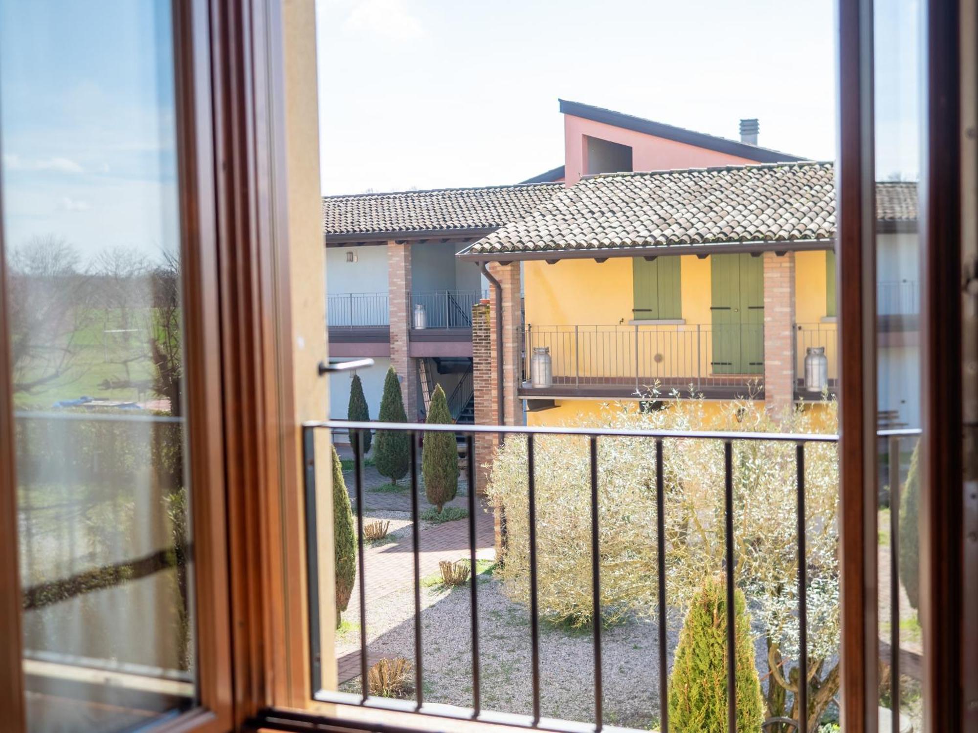 Agriturismo Borgo Del Mincio Вольта-Мантована Екстер'єр фото